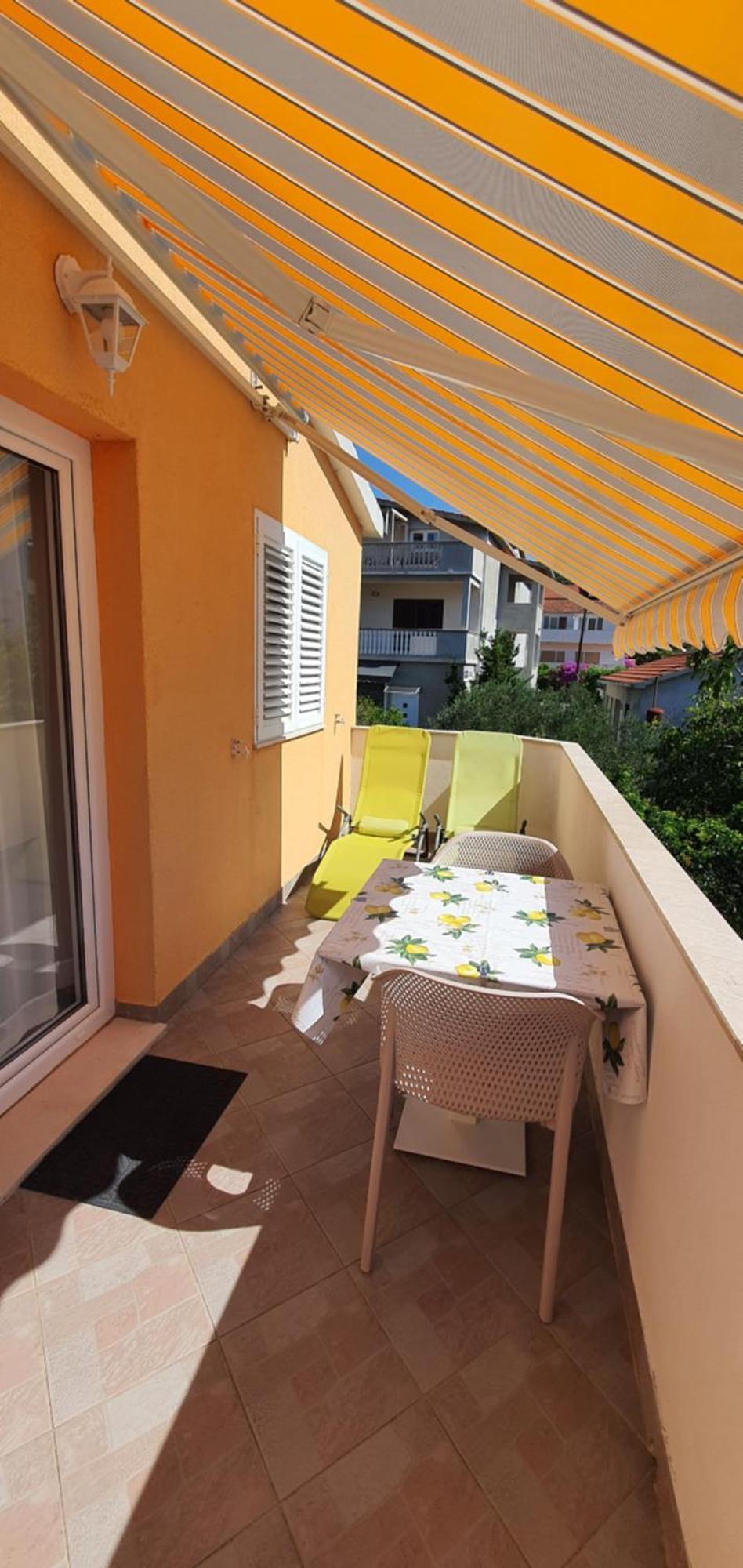 Apartments Anka Vinišće Extérieur photo